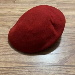 The London Cap Red Felt Hat